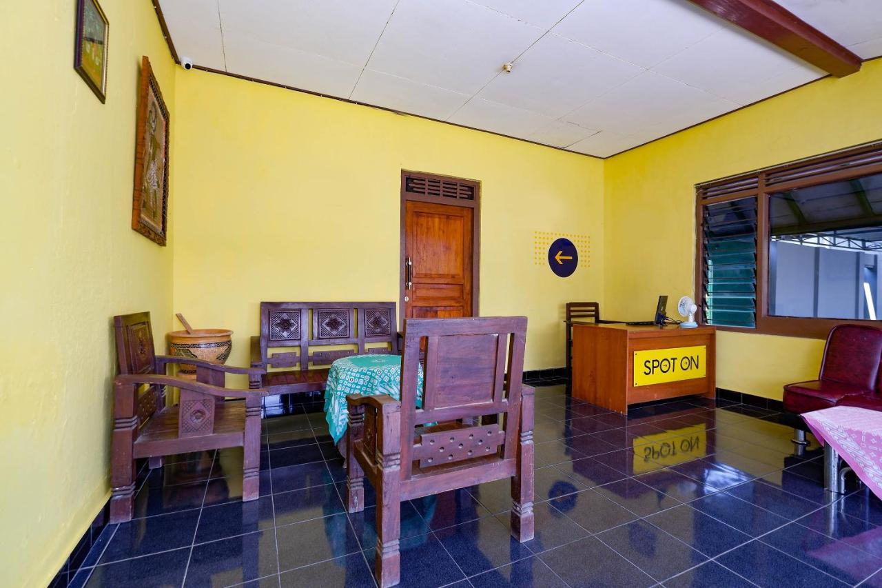 Spot On 2821 Griya Kawula Syariah Surakarta (Solo) Exterior foto