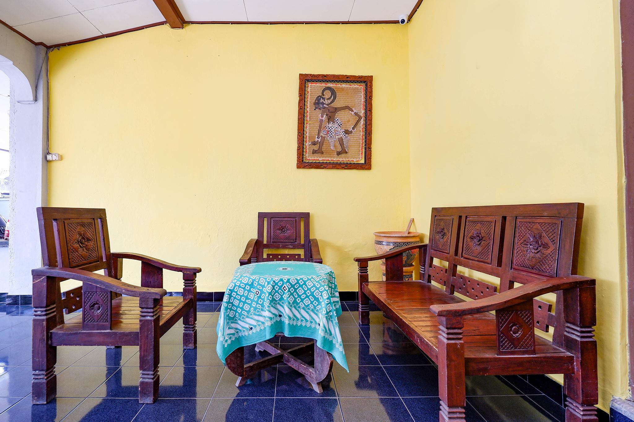 Spot On 2821 Griya Kawula Syariah Surakarta (Solo) Exterior foto
